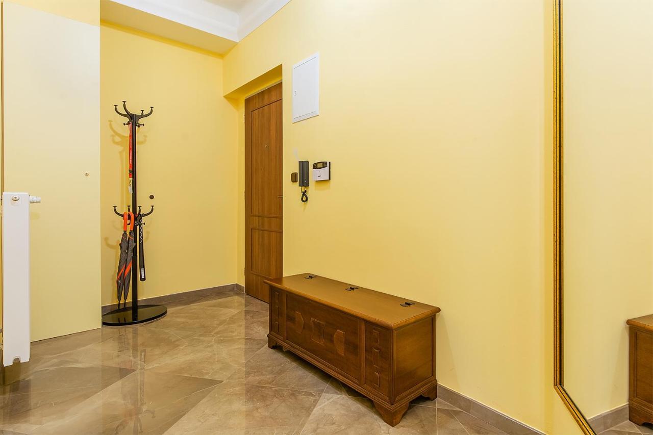 Apartament In Heart Of - 2br 2ba Elegant Downtown Praga